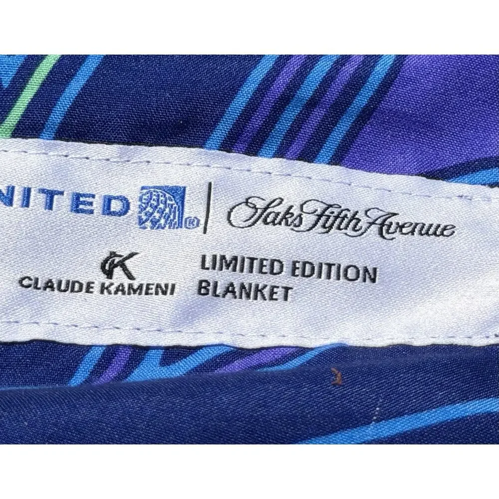 UNITED AIRLINES LIMITED EDITION PSYCHEDELIC BLANKET
